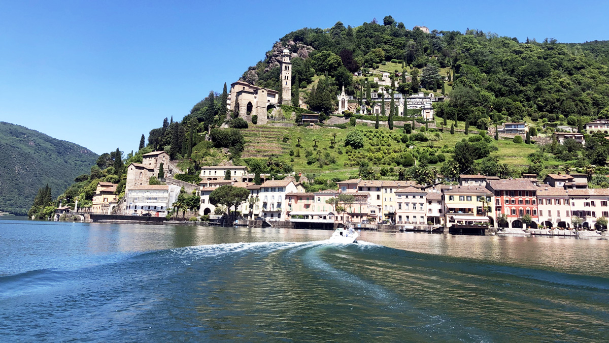 Swisspecial - Private Guiding in Switzerland - Blog - By boat to the grotto - Title
